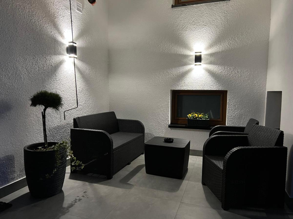 Villa Slavia フミエルノ エクステリア 写真